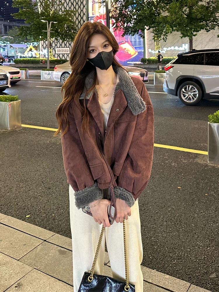 Маленькая короткая верхняя одежда из овечьей шерсти женская зимняя новая теплая