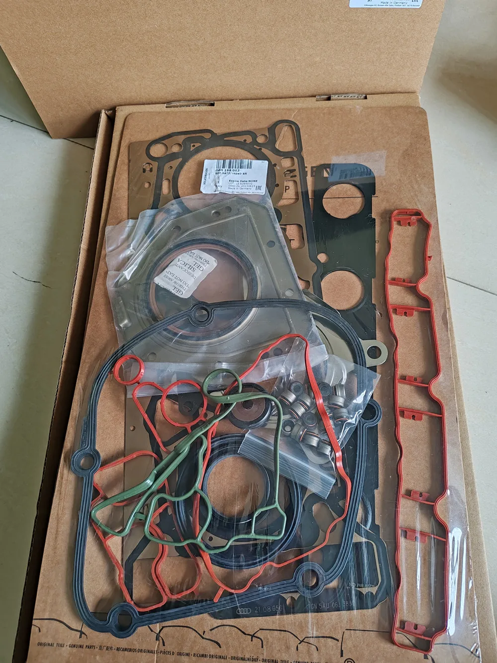 Оригинальный ремонтный комплект прокладок двигателя OEM 06J 103383 Д AD для AUDI A3 A4 2.0TFSI VW