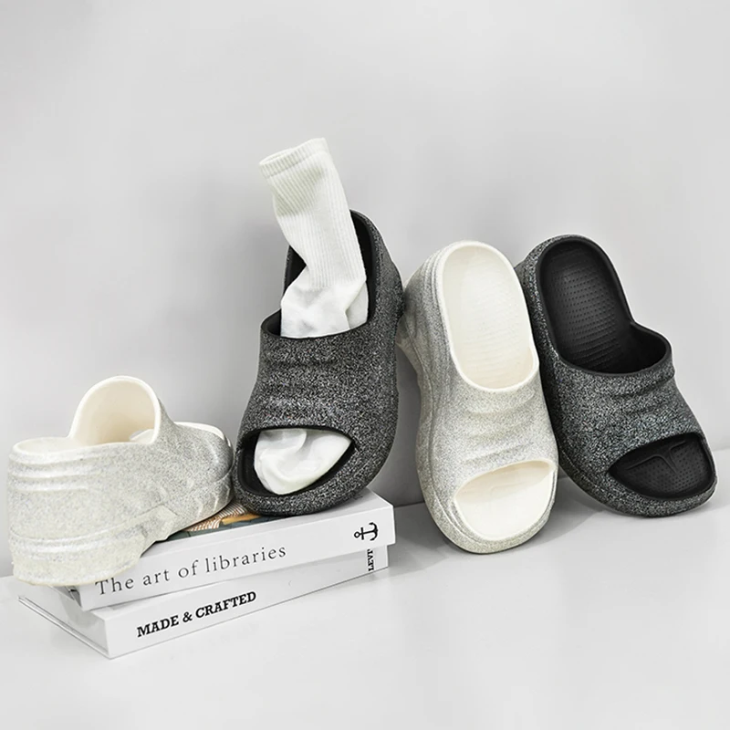 2023 Lightweight Women's Slippers Platform Female Slippers Anti-slip Women Flip Flops Outdoor Comfortable Sandals Free Shipping