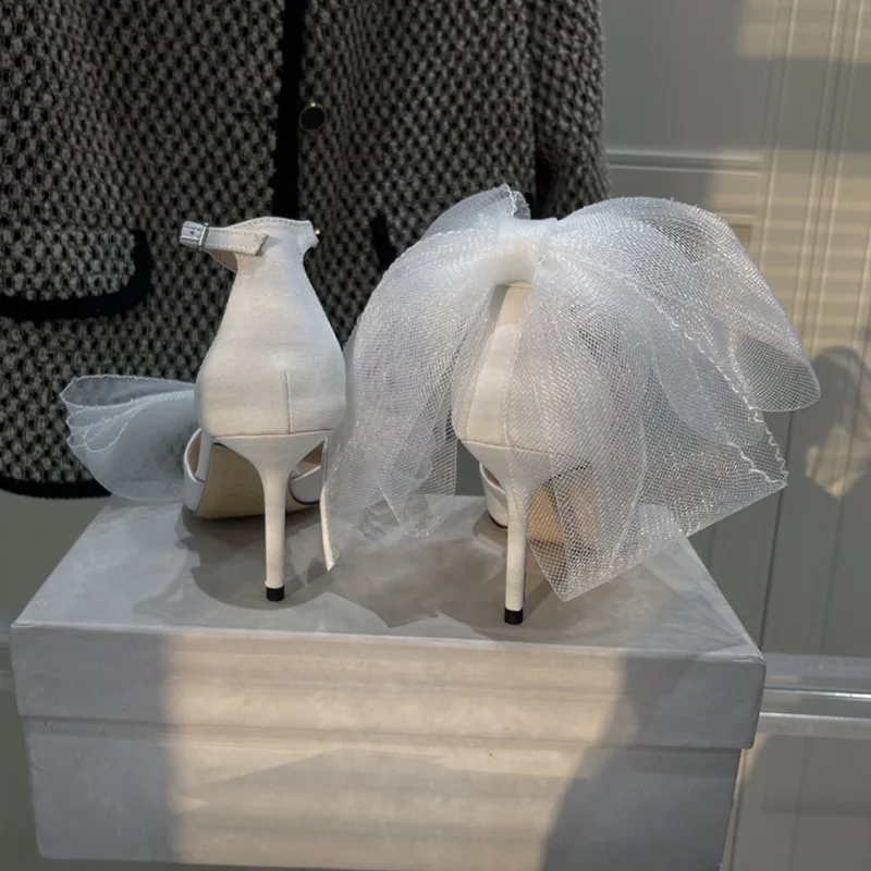 Glitter Rhinestones Women Pumps Crystal Bowknot Satin Sandals 2023 Summer Transparent Shoes High Heels Party Prom Designer Shoes