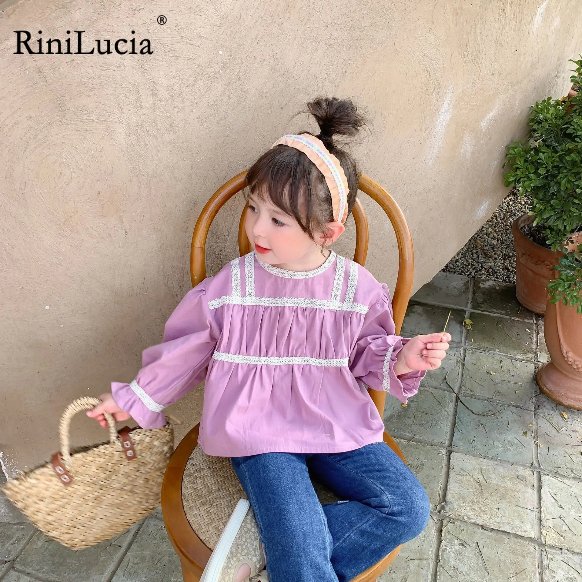 

RiniLucia New 2022 Spring Korean Style Baby Girls Princess Blouses Solid Color Lace Ruffle Sleeve Tops Toddlers Kids Shirts