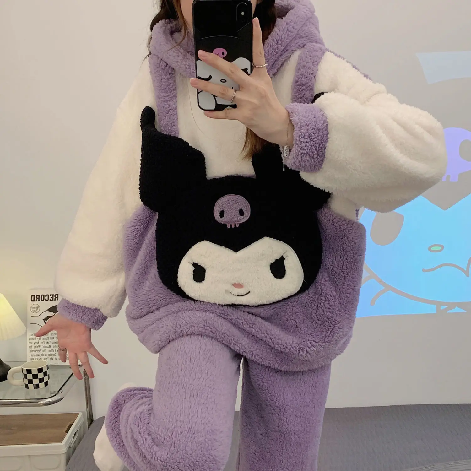 

Kawaii Sanrioed аниме девушка осень и зима коралловый флис утепленная Милая верхняя одежда пижамы мультфильм Kuromi Cinnamoroll домашний костюм