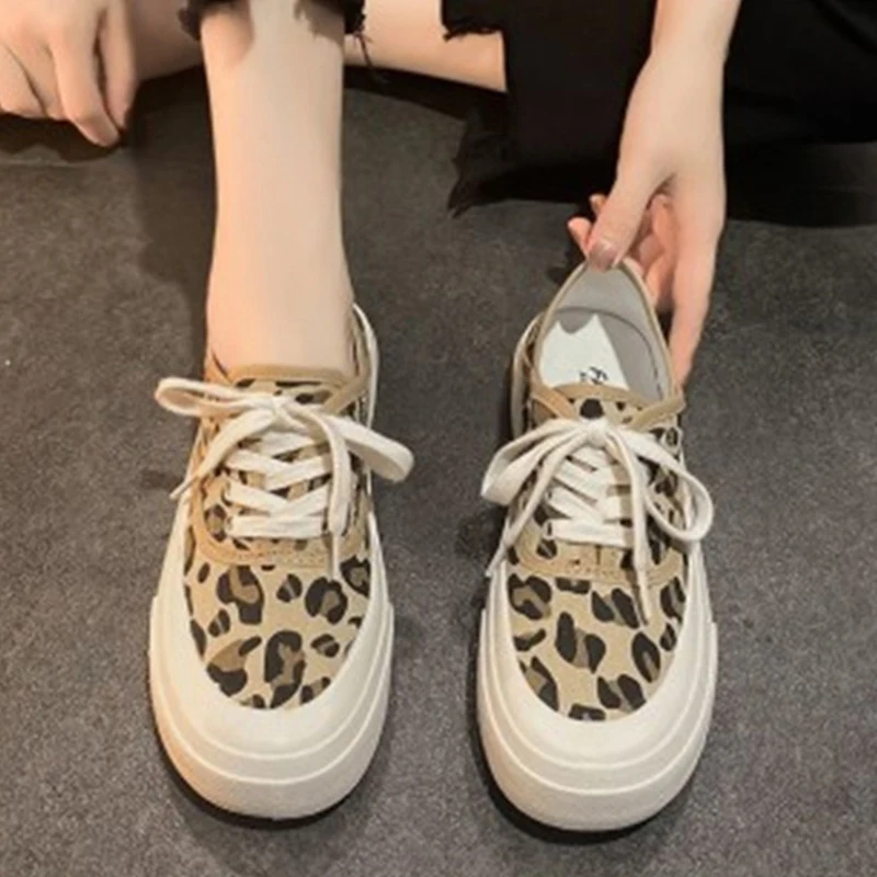 

Кроссовки женские универсальные, повседневная обувь на платформе, с круглым носком, эспадрильи, разные цвета, осень-лето 2023