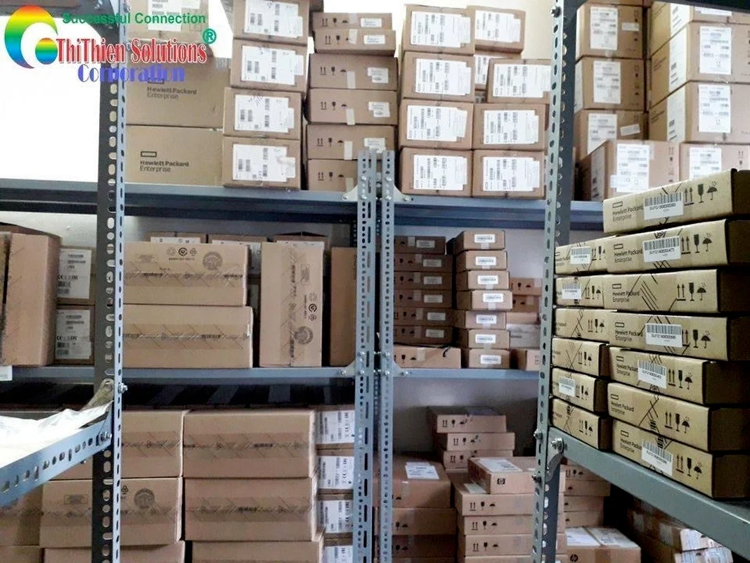 Лучшая цена новый оригинальный P9D94A StoreFabric SN1100Q 16 Гбит/с двухпортовый