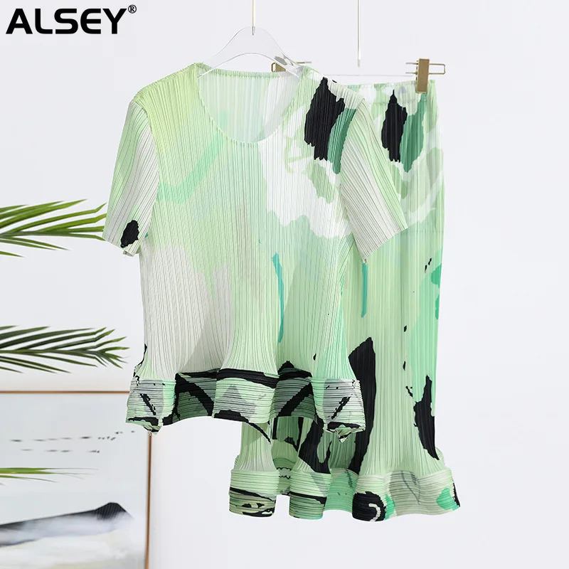 

Плиссированный модный топ ALSEY Miyake с коротким рукавом и принтом + фиолетовая юбка с коротким рукавом, комплект из двух предметов, женский костюм, Новинка лета 2023