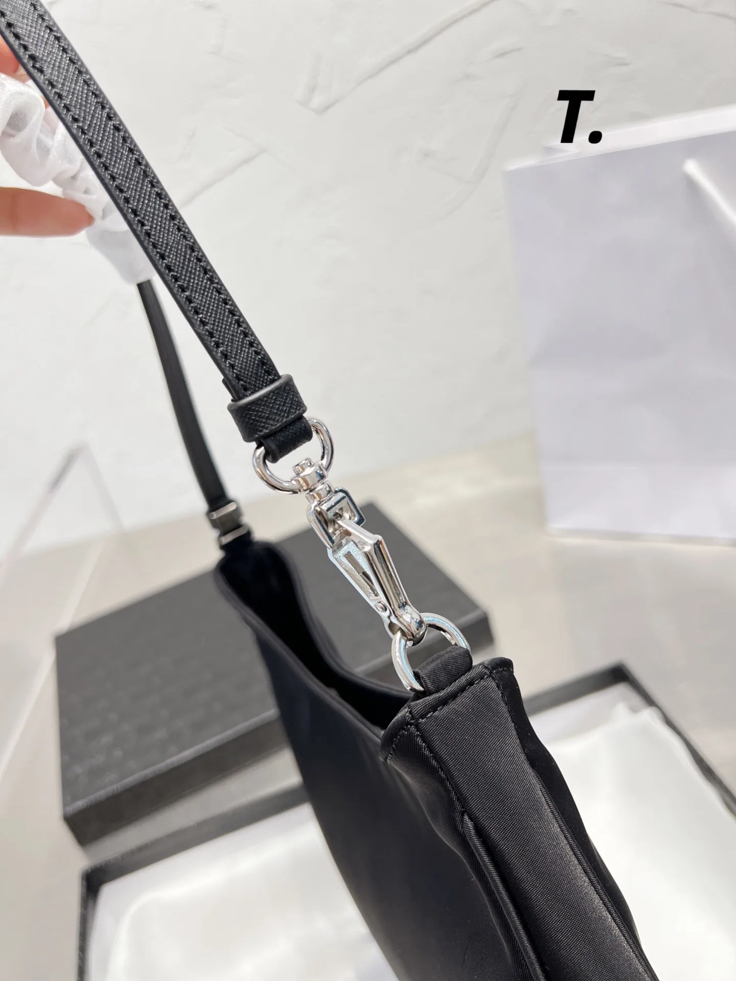 High quality fashion net popular women's bag versatile cool nylon three in one bag armpit bag chain Crossbody handbag