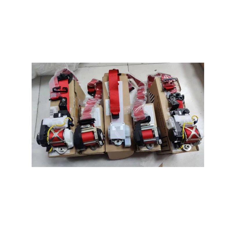 Рисунок 2 - Красный ремень безопасности для