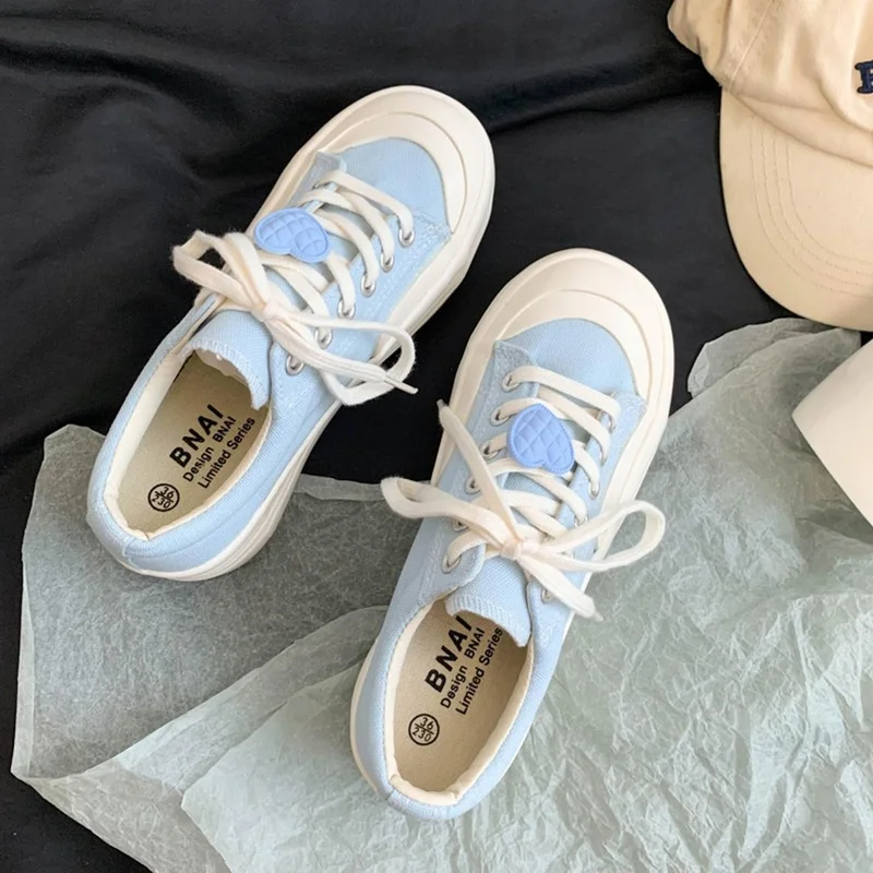 

Solid Canvas Sneakers Femme Blue Heart Patchwork Zapatillas Mujer Spring Casual Ladies Footwear 2021 Autumn Shoes Woman CB-21