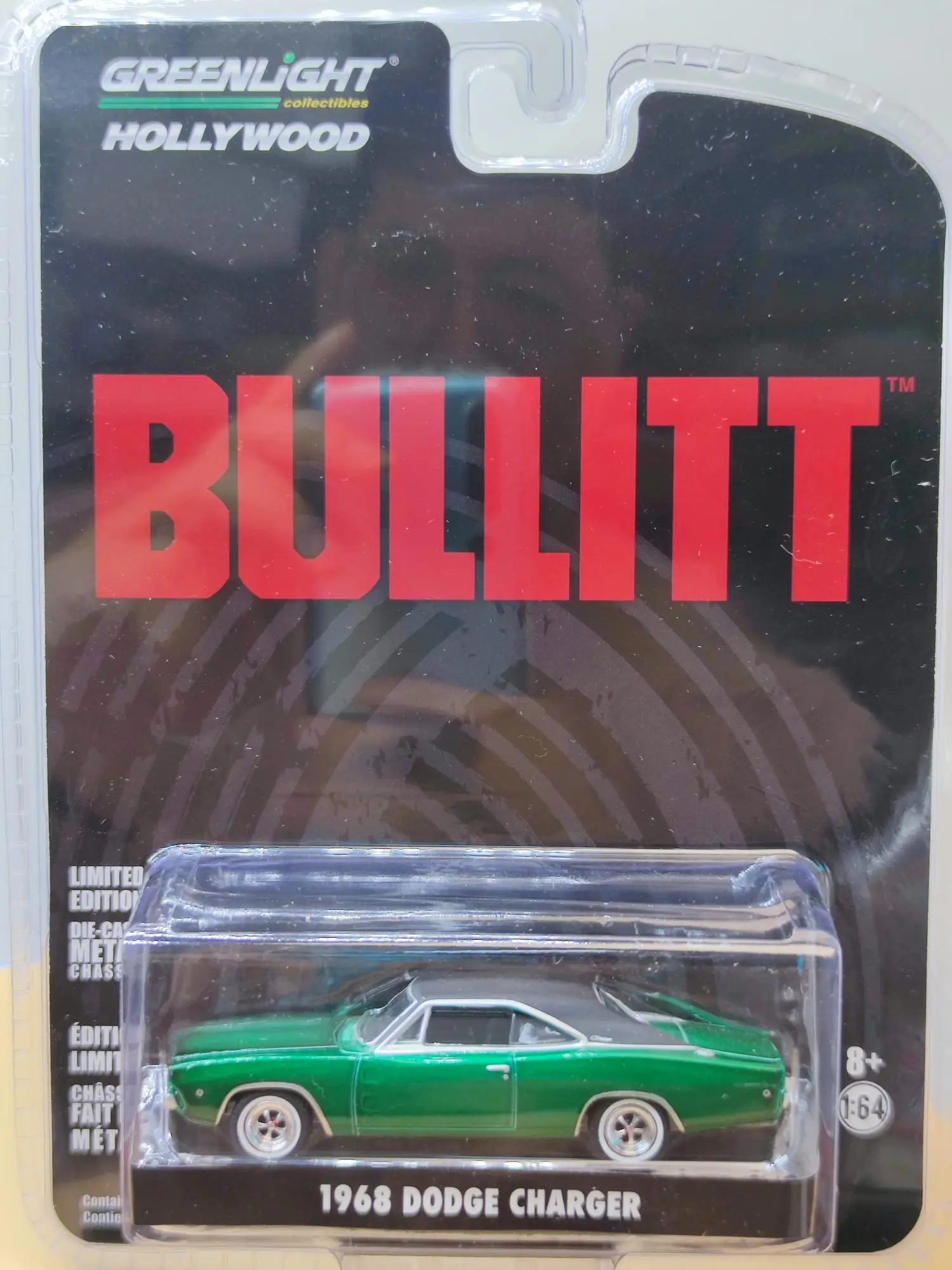 

Nicce 1:64 1968 Dodge Charger RT Hollywood Dodge Charging Car Green Edition Collection of car models