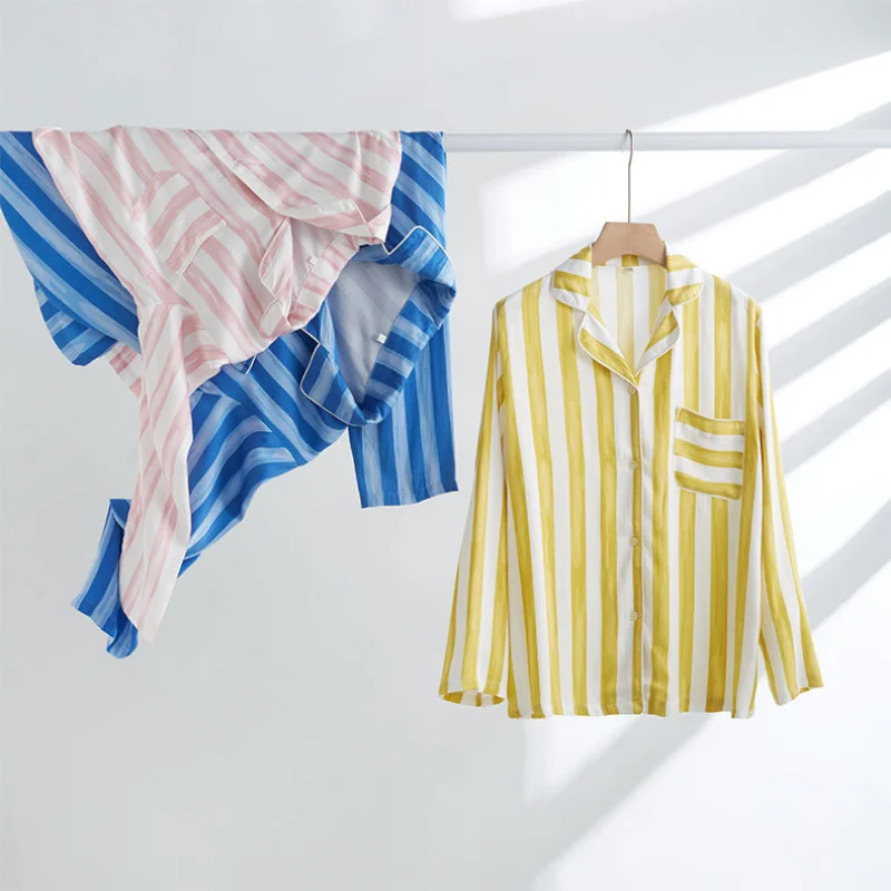 Женская атласная пижама в полоску Повседневная Свободная из вискозы с длинным