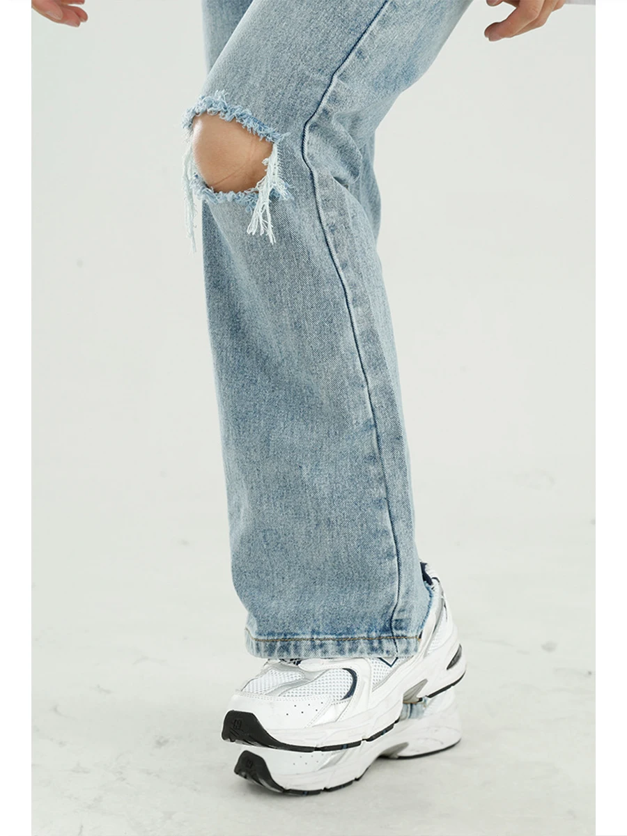 Four Seasons Men's Workwear Jeans Korean Version Straight Hole Micro-Flare Loose Men's and Women Fashion Streetwear Ins Hot Sale
