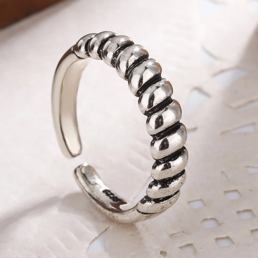 

Simple Rings for Women Men Simple Spiral Twisted Silver Color Ring Fashion Braided Shape Ring English Lucky Ring S925 Jewelry