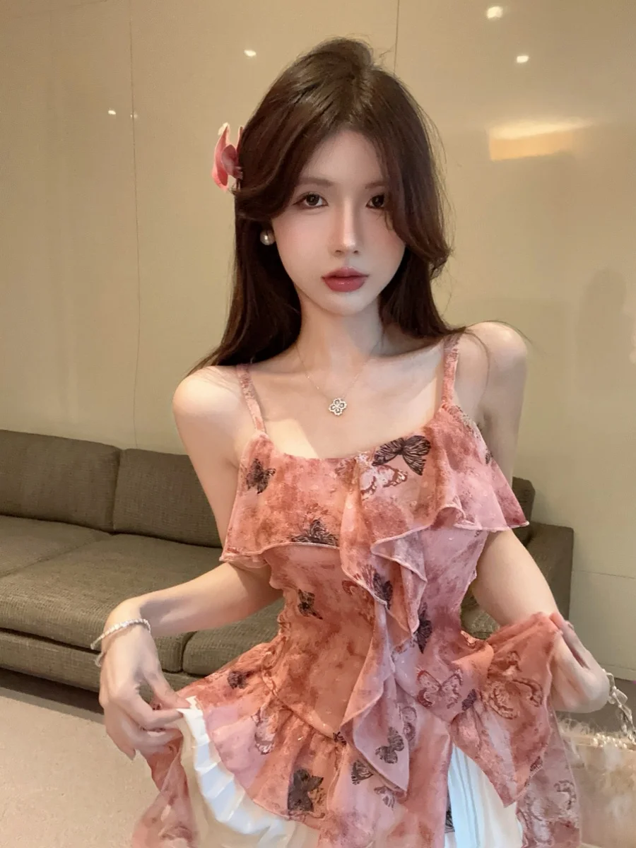 Женская шифоновая рубашка на бретельках приталенная с цветочным принтом в стиле