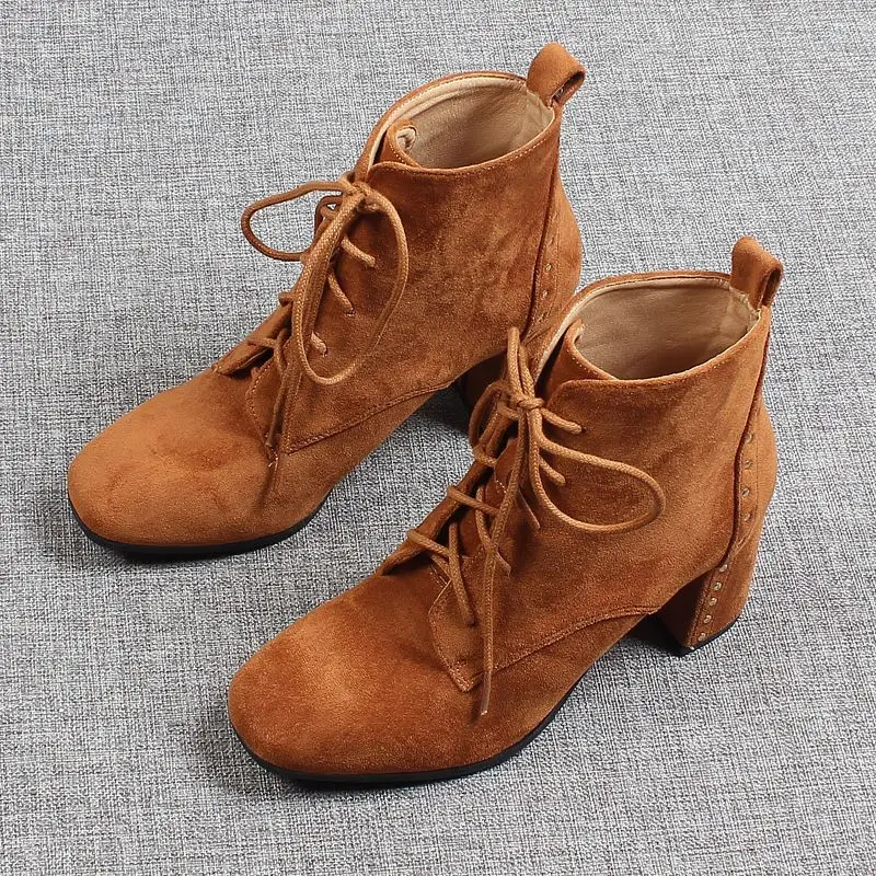 

British Square Boots 2022 New Lace-up Women's Fashion Rivet High Heel Thick Heel Booties Work Boots Boutique Women's Boots