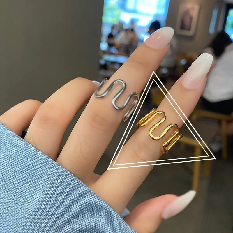 Огромные линии волнистое кольцо креативный темперамент Открытое для женщин