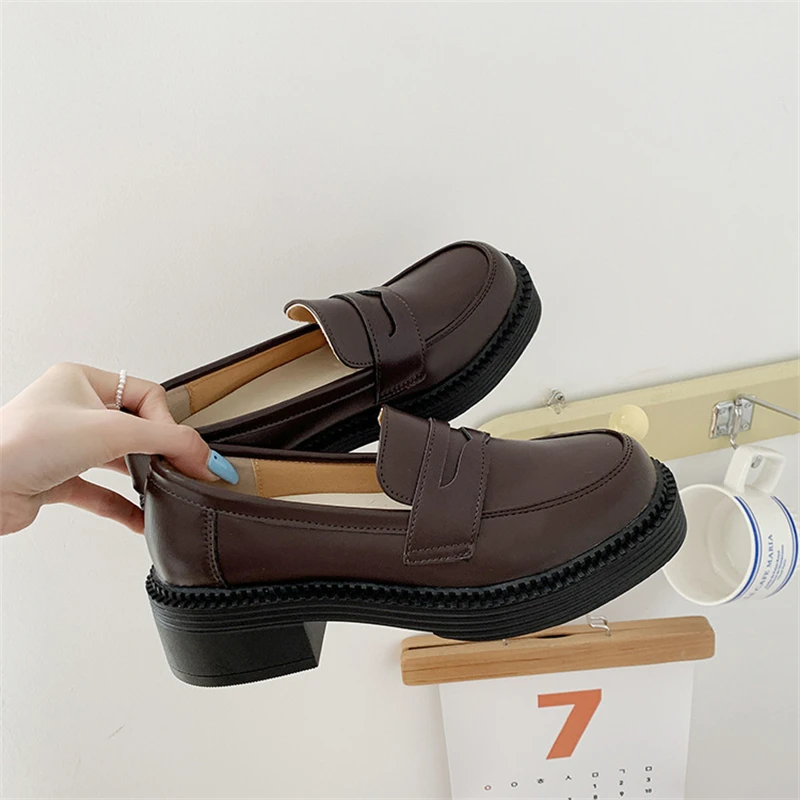 

2022 Platform Loafers Women Leather Moccasin Slip On Flats Shoes Office Lady British Style Casual Penny Shoes Female Black New