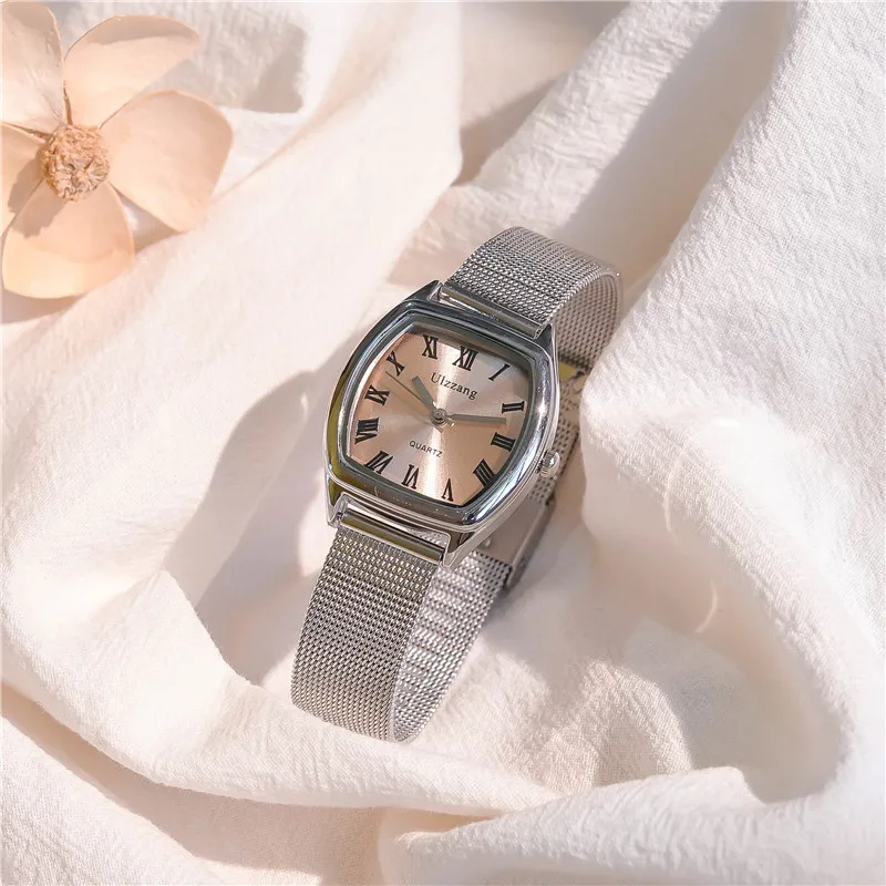 

Retro Square Quartz Roma Digital Small Dial Casual Wrist Watches Leather Strap Fashionable Clock Waterproof Wristwatch for Women