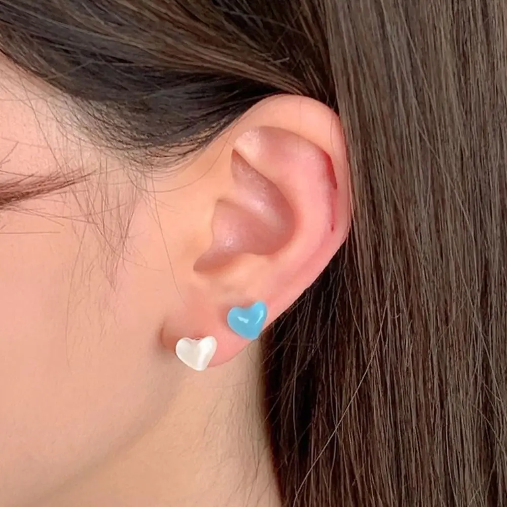 

Resin Love Heart Ear Stud Women Casual Simple All-match Stud Earrings Ear Bone Nail Women Jewelry Accessories For Women