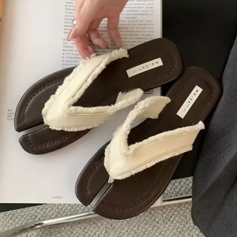 

2023 Fashion Summer Women Shoes Flats Casual Clip-toe Slippers Thick Beach Slides New Trend Platform Flip-flops Women Sandals