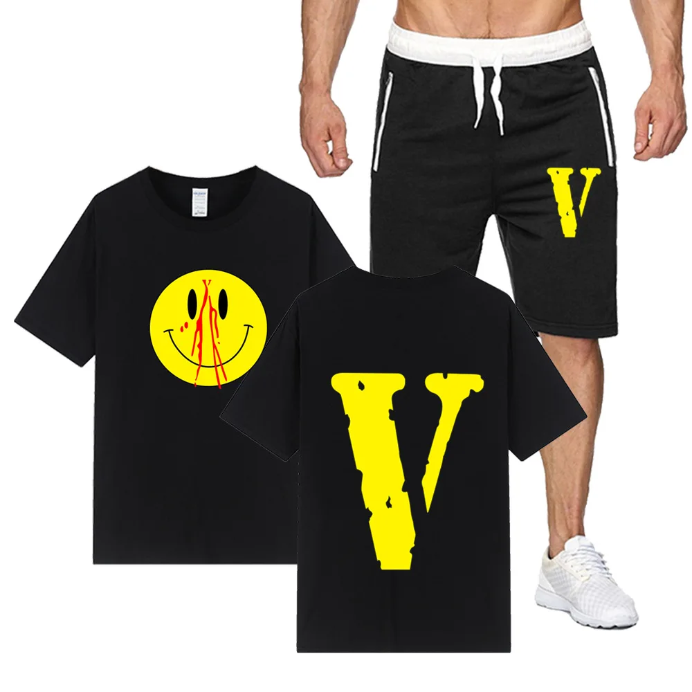 

Vlone smiley face nosebleed big V print men and women couples street loose casual sports short-sleeved T-shirt suit 2-piece set