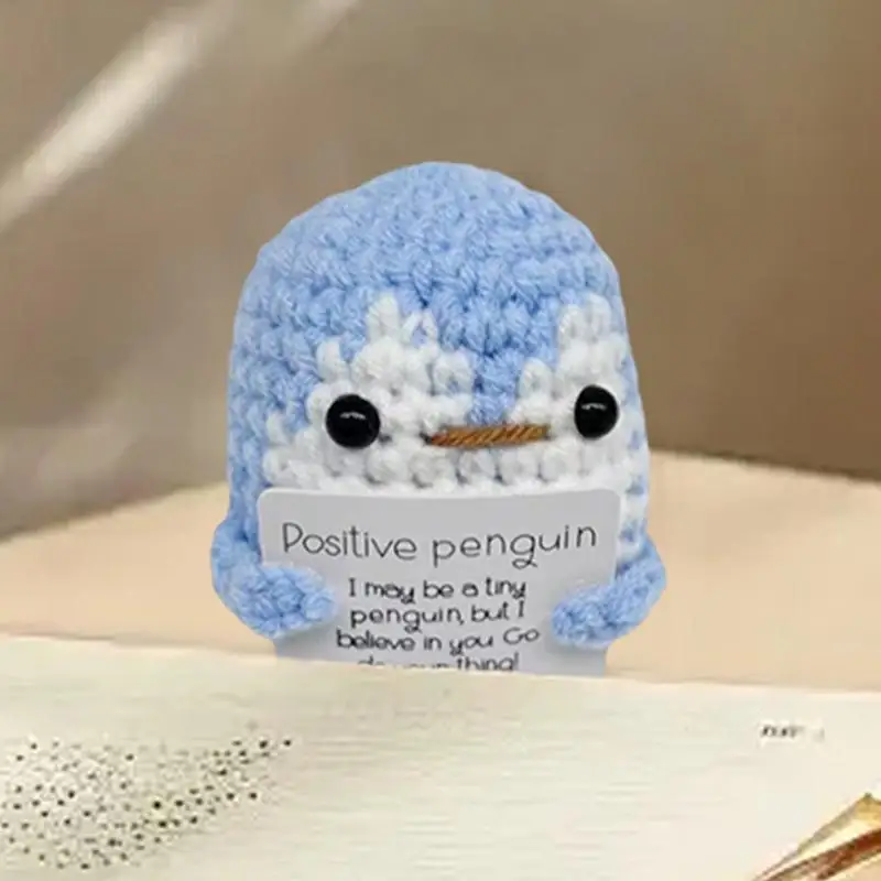Вязаный крючком Пингвин Забавный положительный вязаный милый шерстяной