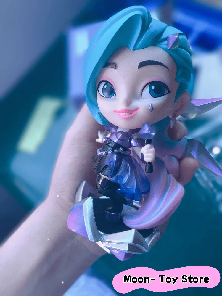 В наличии Коллекция фигурок Оригинальная лига легенд LULU Lillia Seraphine Poppy Sejuani Riven Gnar