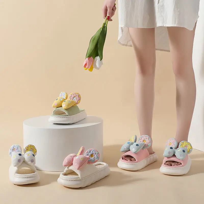 2022 New Linen Slippers Cute Girl Heart Home Slippers Ladies Non-slip Thick Bottom Four Seasons Ndoor Home Slippers Comfy Shoes