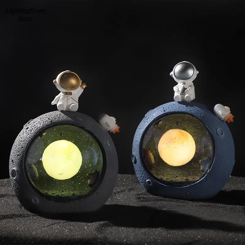 

Astronaut Figures Planet Light Galaxy Astronaut Resin Statue Decor Home Furnishing Moon Decoration Small Lamp Living Room Gift