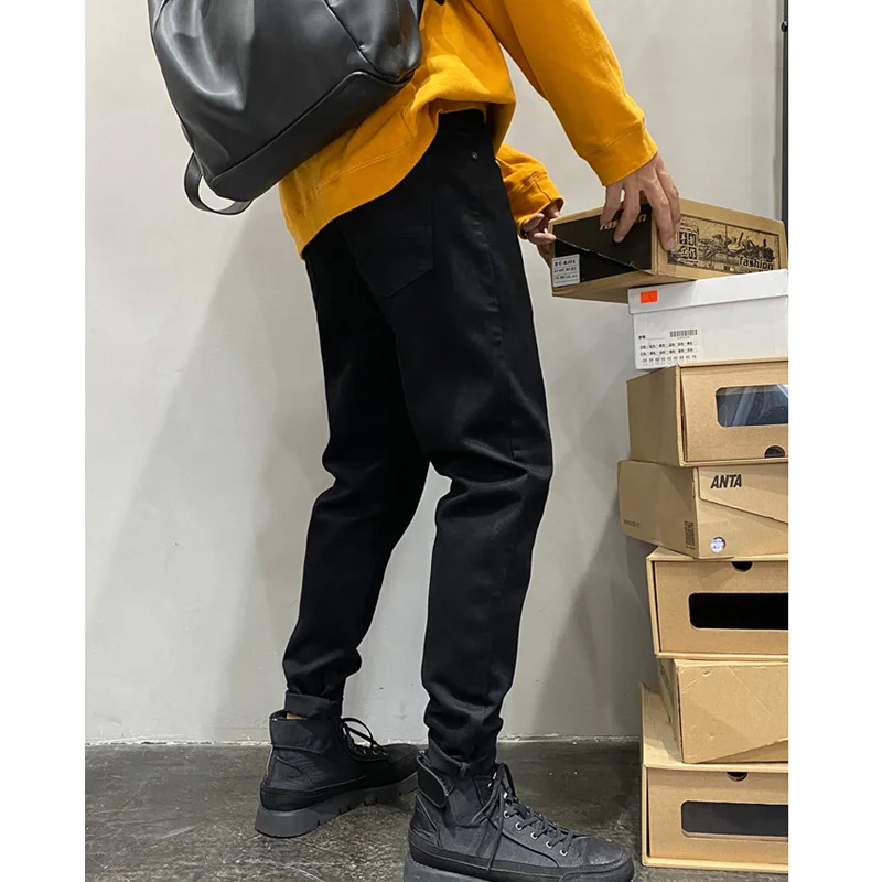 Streetwear Men 2022 New Pattern American Recreational Black Haren Pants Chaopai Small Trouser Leg Self-cultivation Jeans Autumn