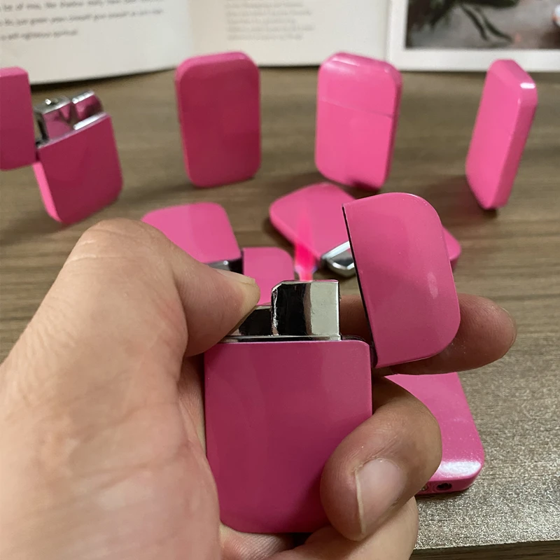 

2022 New Cute Cartoon Pink Ultra-thin Inflatable Cigarette Lighter Jet Turbo Butane Pink Flame Lighter Ladies Gift (airless)