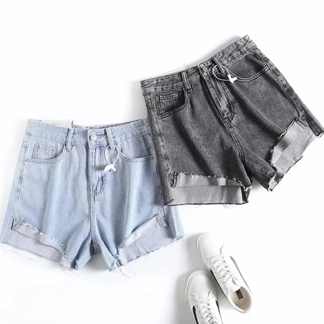 Withered 2023 England Style High Street Retro Ripped Hole Washed High Waist Mom Bermuda Denim Shorts Women