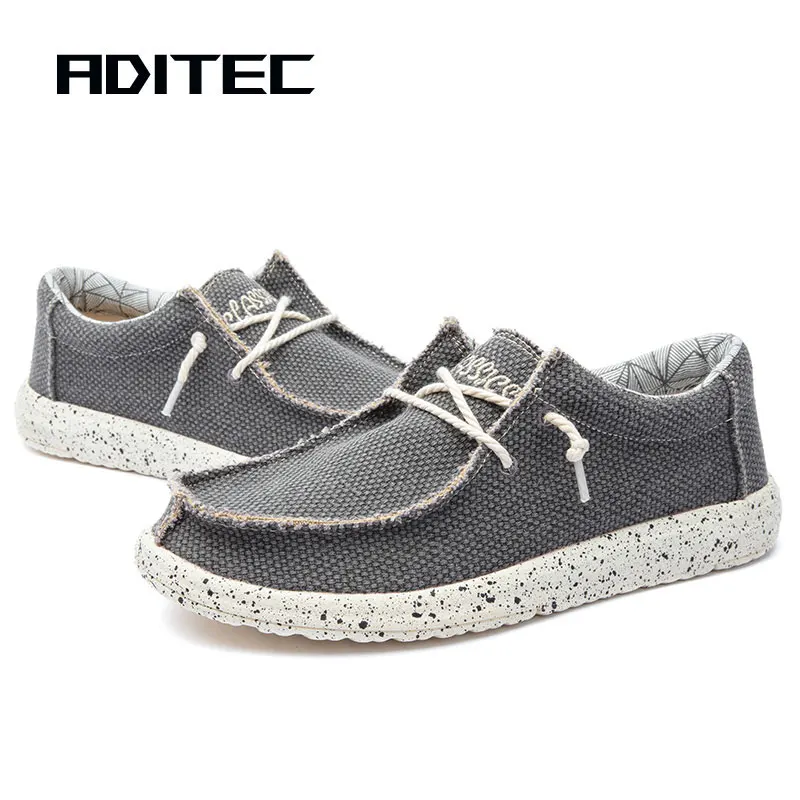 Men's lightweight comfortabie casual canvas slip on loafers with Soft sole，Good for walking and traveling