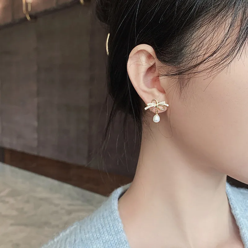 

Simple Creative Bowknot pearl drop Earrings Vintage Ear Jewelry for Women