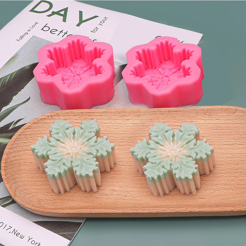 

Christmas Snowflake Handmade Soap Epoxy Candle Mold Food Grade Fondant Mousse Baking Mould Hexagonal Aromatherapy Silicone Molds