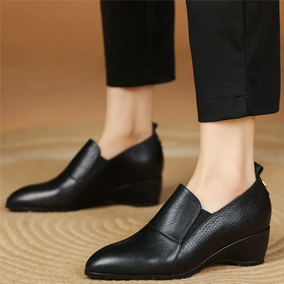 2023 Platform Oxfords Shoes Women Slip On Genuine Leather Wedges Med Heels Pumps Female Round Toe Fashion Sneakers Casual Shoes