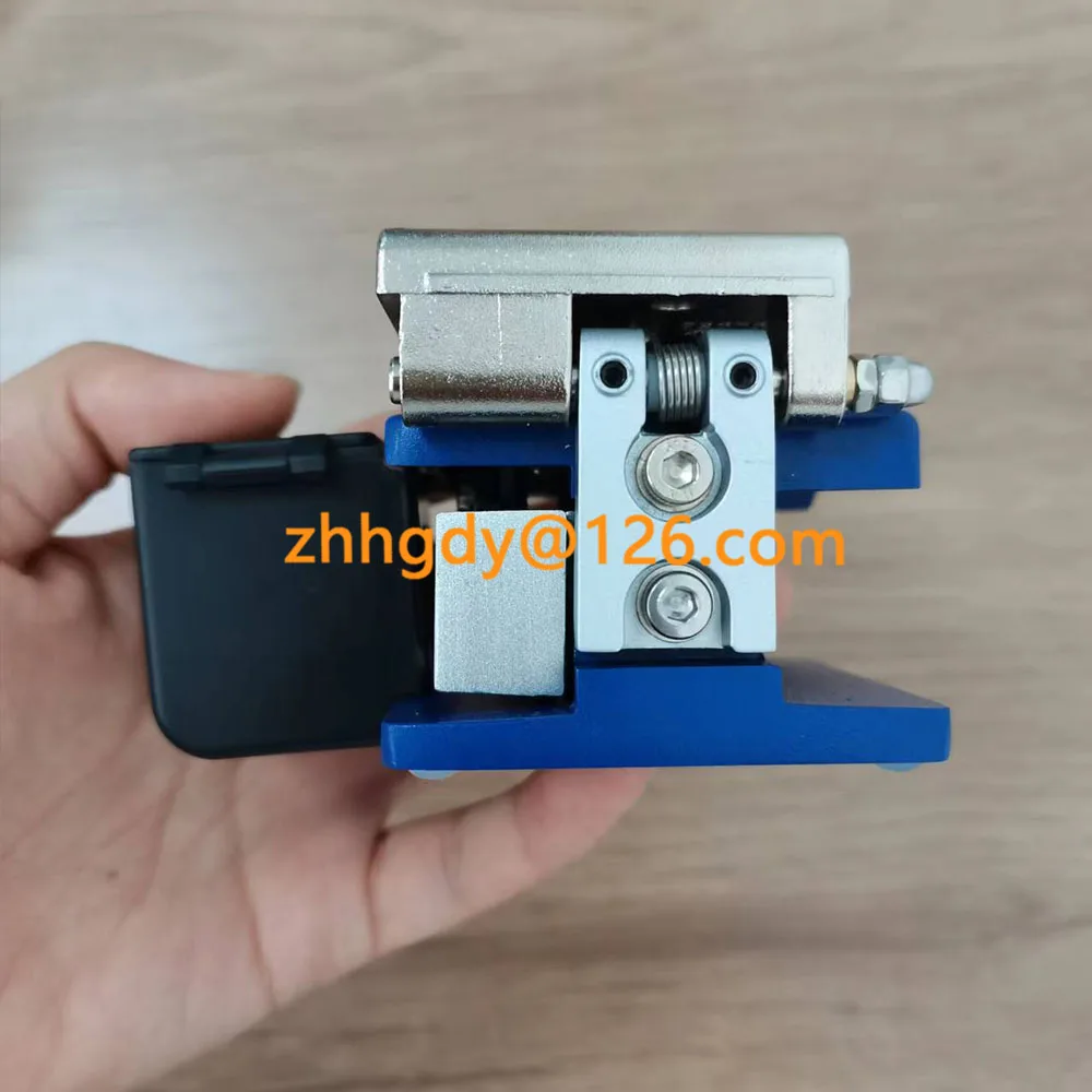 FC-6S Optical Fiber Cleaver High Precision Cold Connection Cutter Tool With Fiber Scrap Collector FTTH Free Shipping