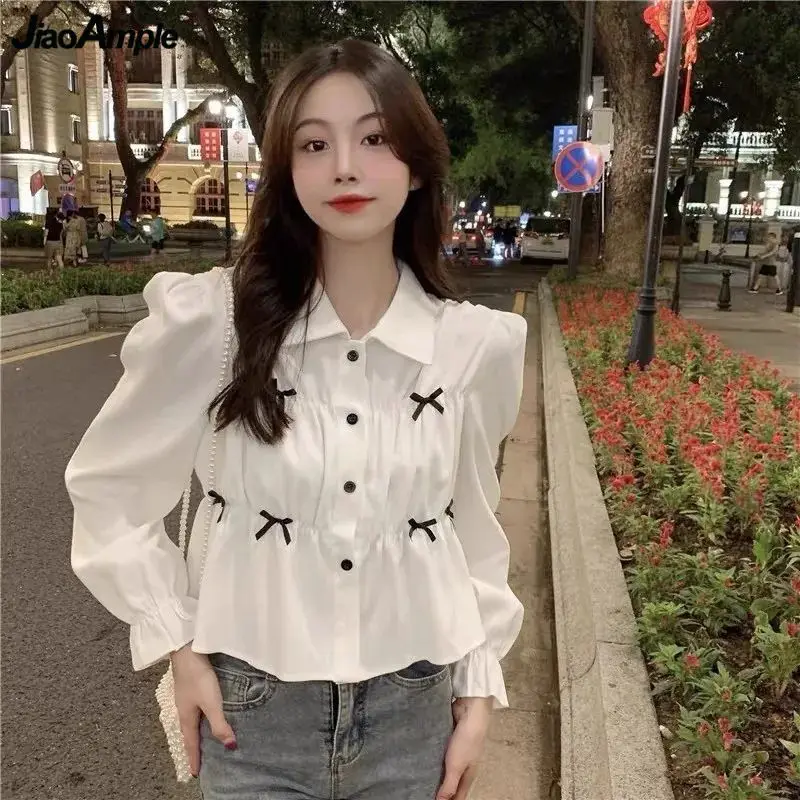 

Женская Весенняя Милая Короткая рубашка с бантом, элегантная белая блузка-поло в японском и корейском стиле, топы с расклешенными длинными рукавами, 2023