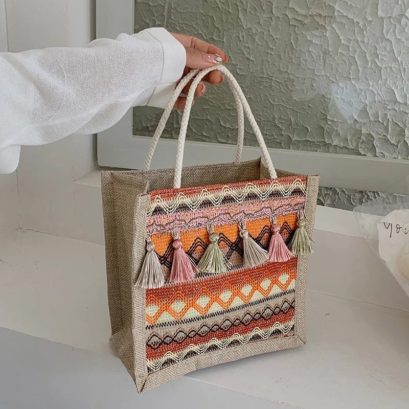 

2022 New Ethnic Style Women's Bags Fashion Cotton and Linen Handbags Women's Niche Tassel Tote Bags Shoulder Bag