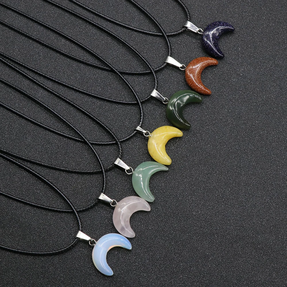 

45cm Natural Moon Shape Agates Tiger Eye Rose Quartzs Malachite Stone Leather Rope Pendant Women Jewelry Necklace Size 14x20mm