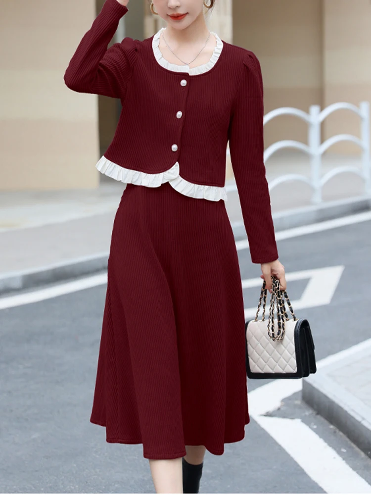 

Элегантный вельветовый комплект с юбкой, с круглым вырезом, с деревянными ушками, топ + полуюбка, комплект из двух предметов, новинка 2023, модная женская одежда