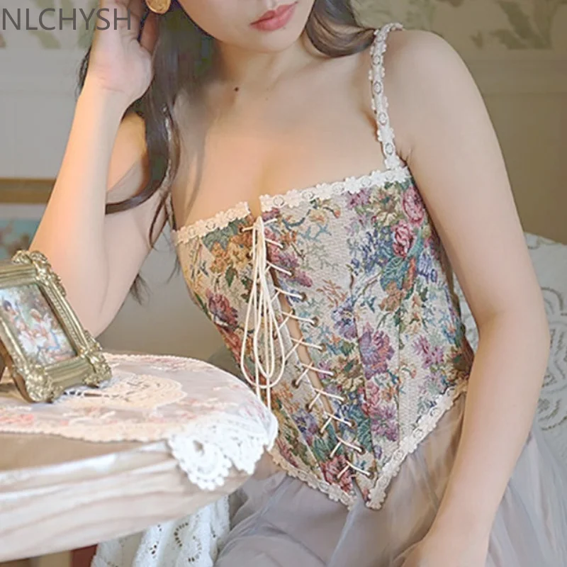 

Женский укороченный топ с цветочным рисунком, Винтажный кружевной топ-бюстье с открытой спиной и лямкой на шее, в Корейском стиле, в стиле бо...