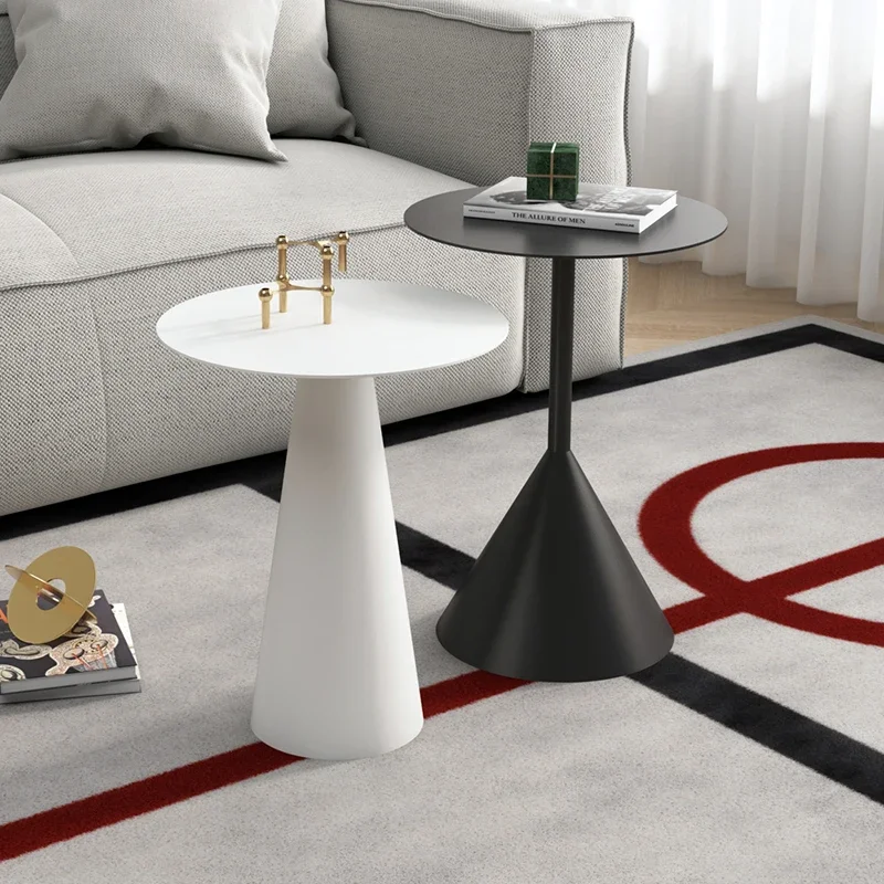 Симпатичный черный журнальный столик со стороны кровати мини-консоль