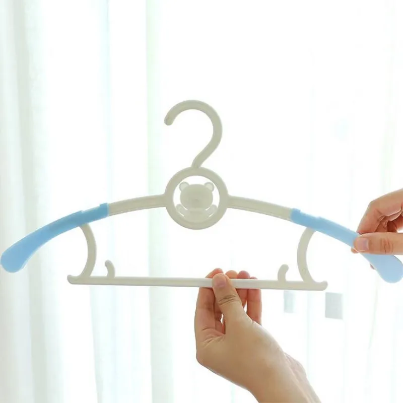 

1Pcs Adjustable Plastic Baby Hangers Clothes Hanger Rack Children Kids Adult Clothing Drying Rack Multi-Functional