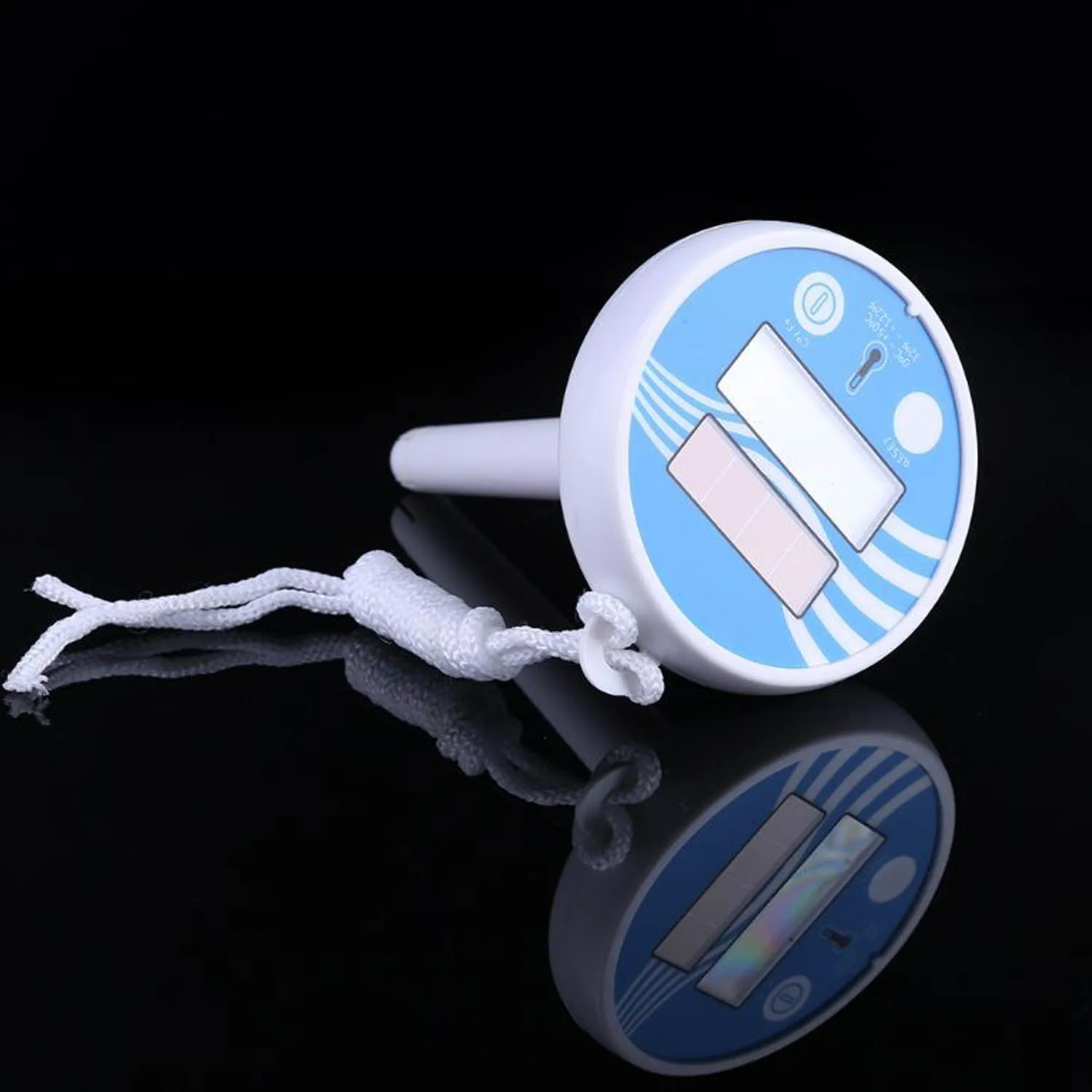 Цифровой термометр на солнечных батареях точный прибор для измерение