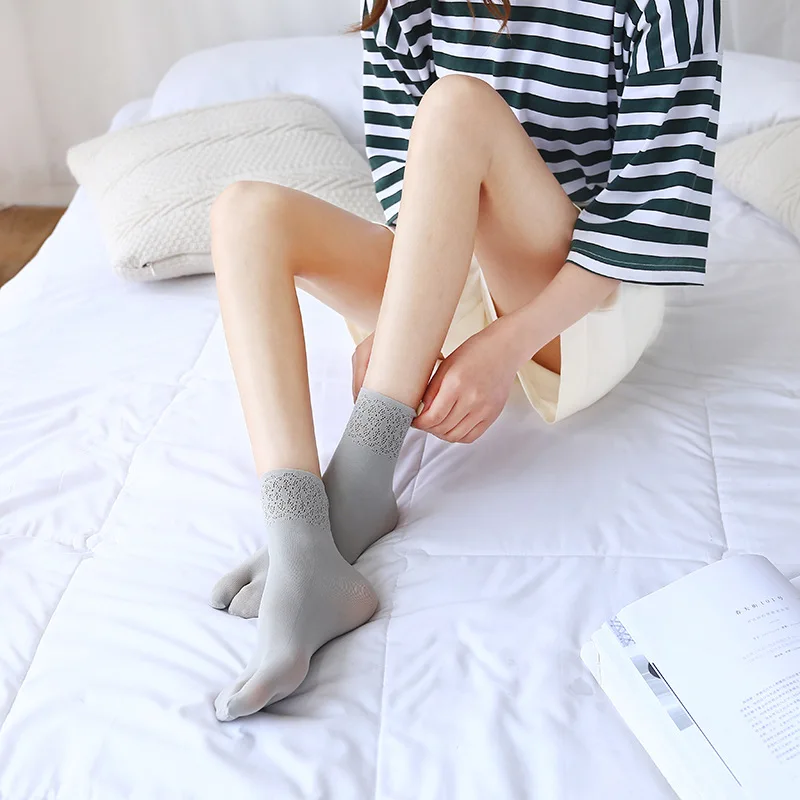 5 Pairs Summer Nylon 2 Finger Socks Woman Girl Lace Mesh Breathable Thin Solid Elastic Loose No Heel Harajuku Silk Socks Toes