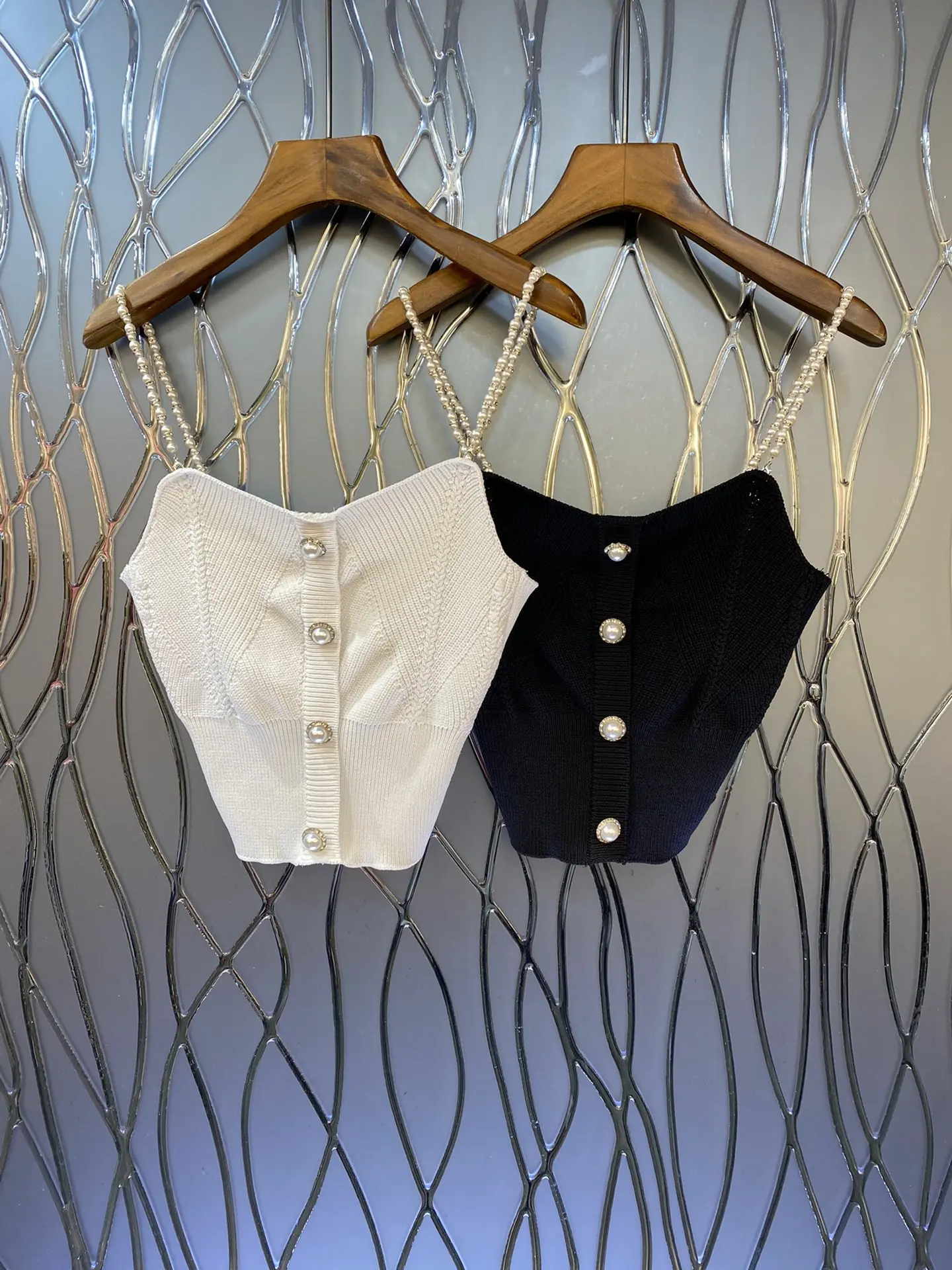 

The new top will be worn by street hipsters and will age out