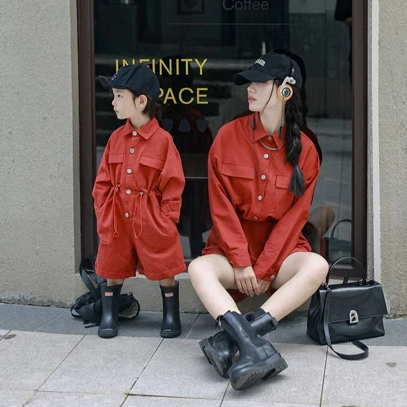 Модель 2024 года Детский комбинезон для мамы и сына односекционный корейская мода