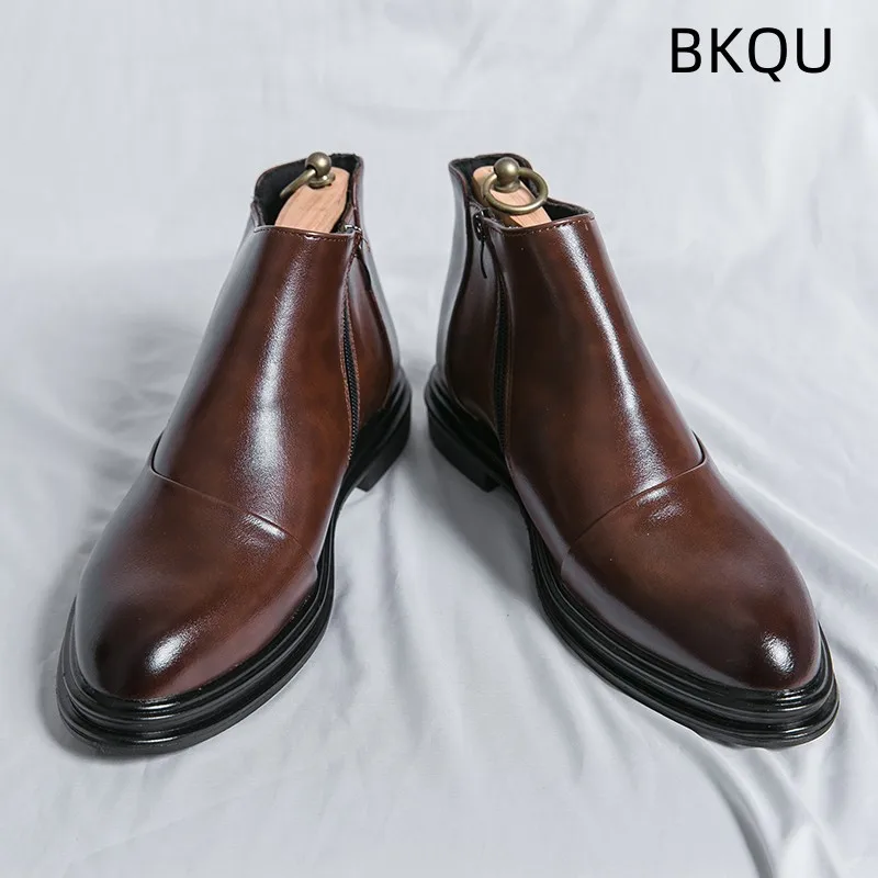 

Men's Leather Shoes High Top Big Size Wear-Resistant Outdoor Pointed Toe Fashion Comfortable Slip-on Spring and Autumn Main Push