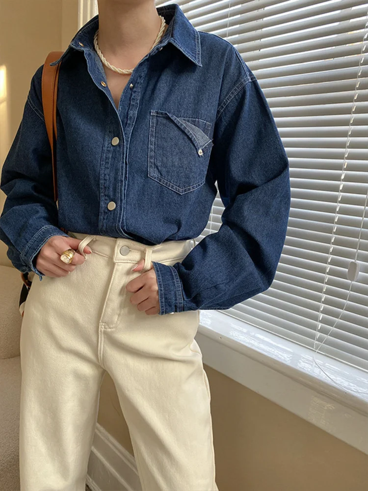 

Fashionable Pocket Splicing Long Sleeve Women Denim Shirt Turn-down Collar Casual Blouses 2023 Spring Autumn New Top M298