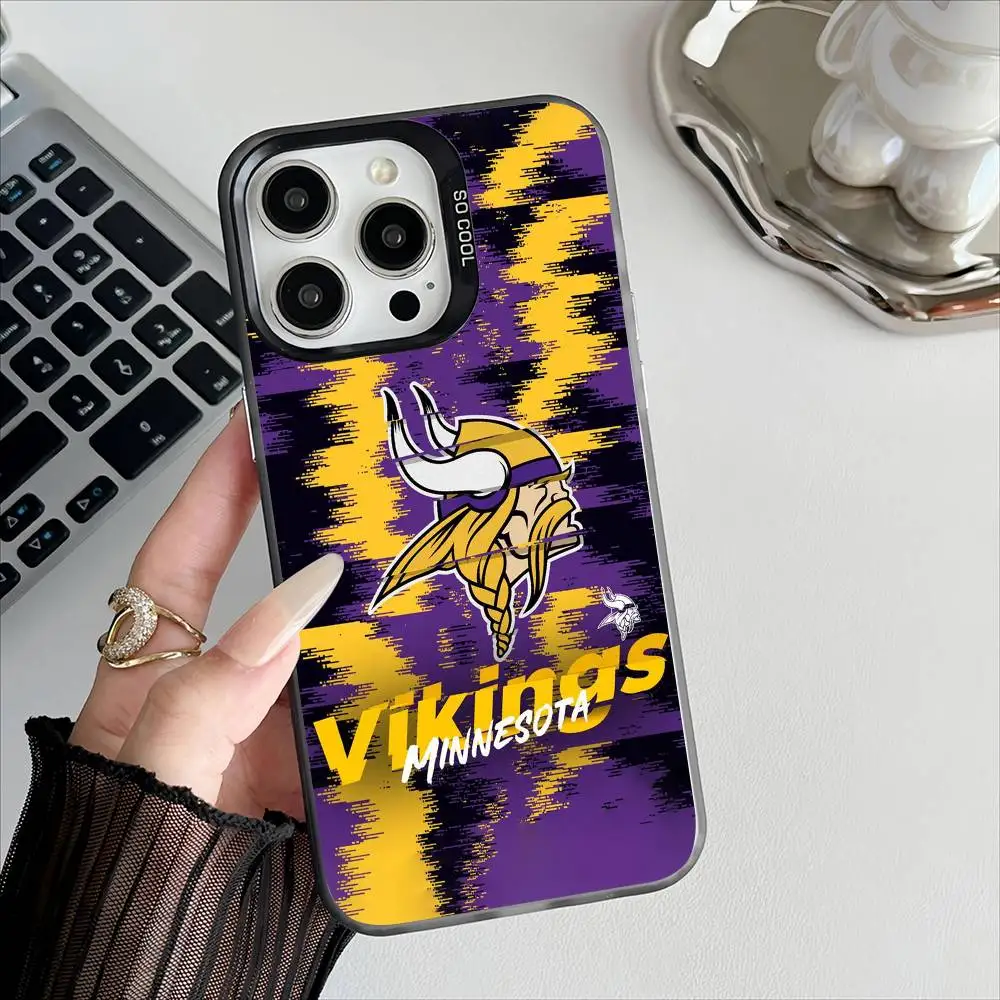 Фото Чехол для телефона Football Team M-Minnesota-V-Vikings для Apple 11, 12, 13, 14, 15, 16 Pro Max Plus, защитный чехол для телефона №2
